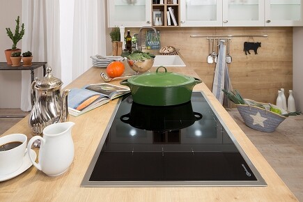 Induktionskochfeld in der Küche: Pros und Cons Induktionskochfeld in der Küche: Pros und Cons