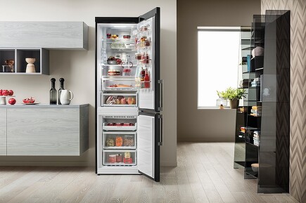 Dual Cool Total No Frost Kühl-Gefrier-Kombi von Bauknecht Dual Cool Total No Frost Kühl-Gefrier-Kombi von Bauknecht